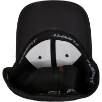 Flexfit Recycled Polyester Cap black L/XL