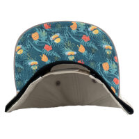 Bavarian Caps/HERONOX "Spongebob: Aloha" Snapback Cap sand